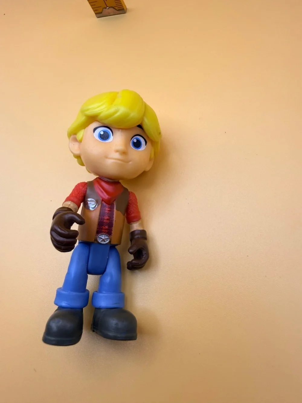 Dino Ranch Jon Figure Jazwares Disney Jr 3